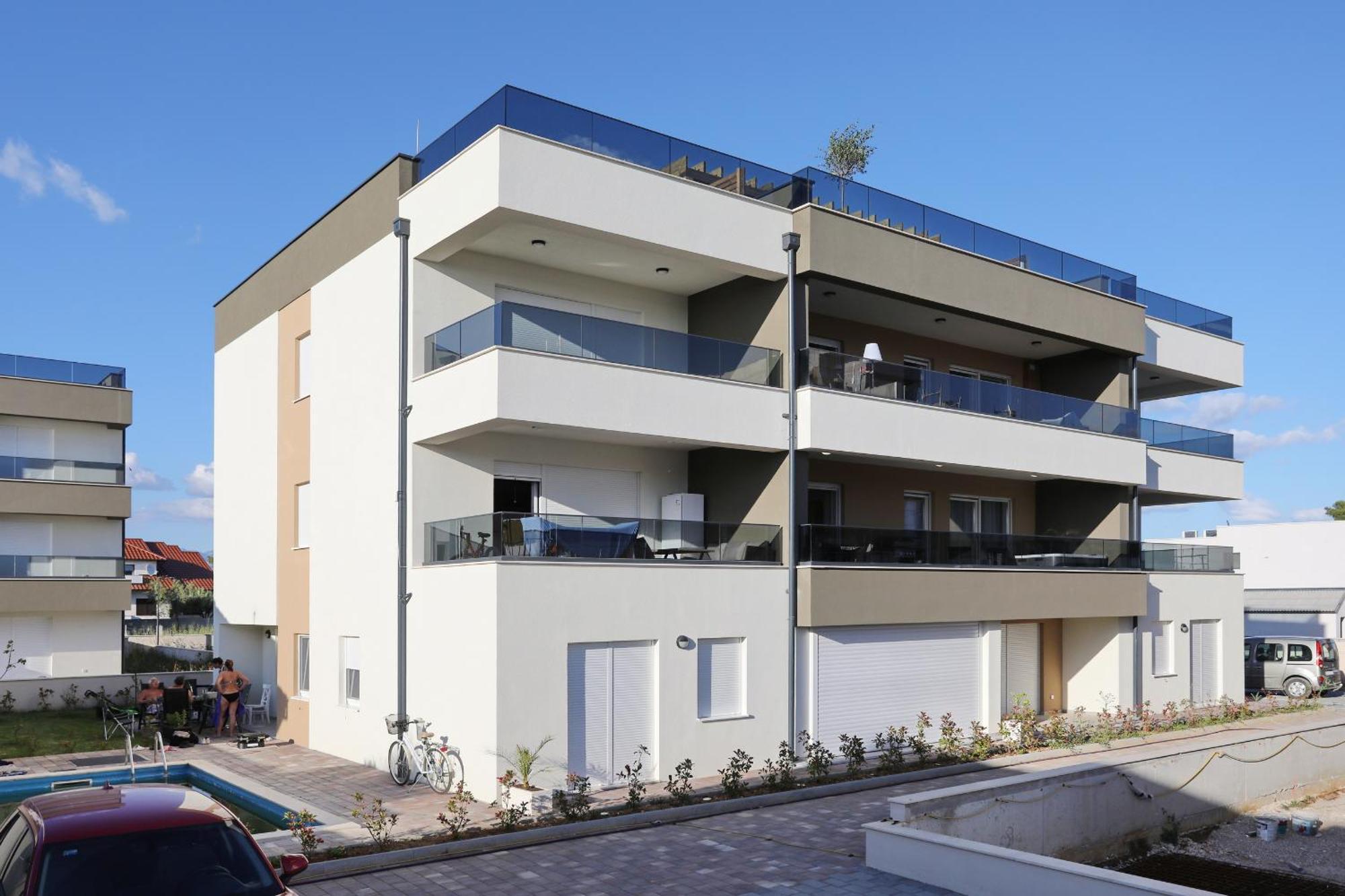 Apartment Relex With Pool & Jacuzzi Привлака Экстерьер фото